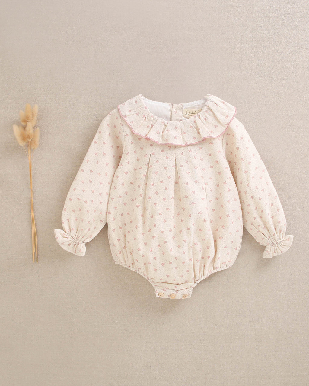 Ranita de bebé niña beige con estampado de flores rosas