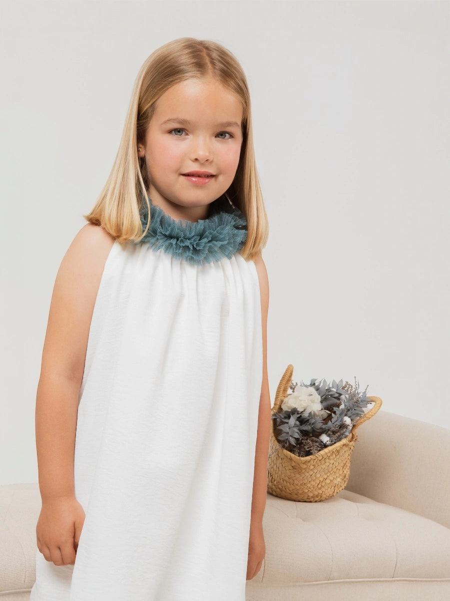 Vestido halter blanco volante azul índigo fruncido cuello