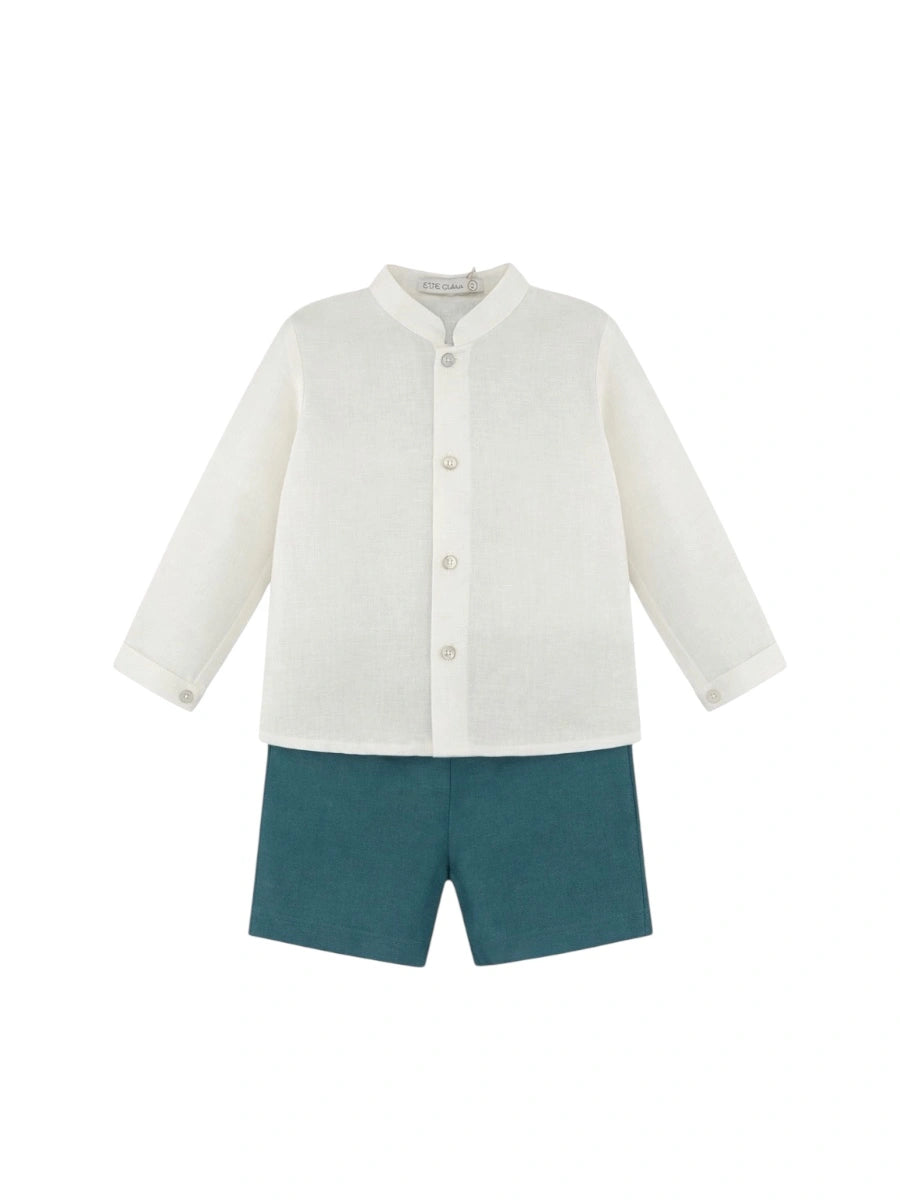 Conjunto camisa crudo cuello mao y pantalón azul índigo