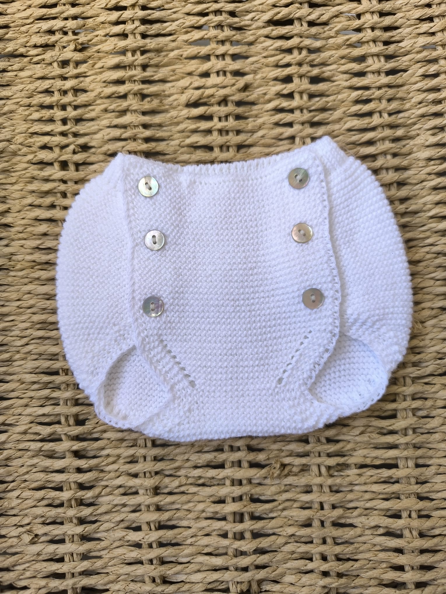 Conjunto jersey en manga corta y cubrepañal en punto bobo