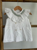 Jesusito de plumeti cruzado y punto smock en verde y beige