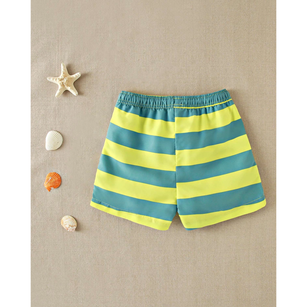 Bañador de niño de rayas verde con cintura con cordón ajustable
