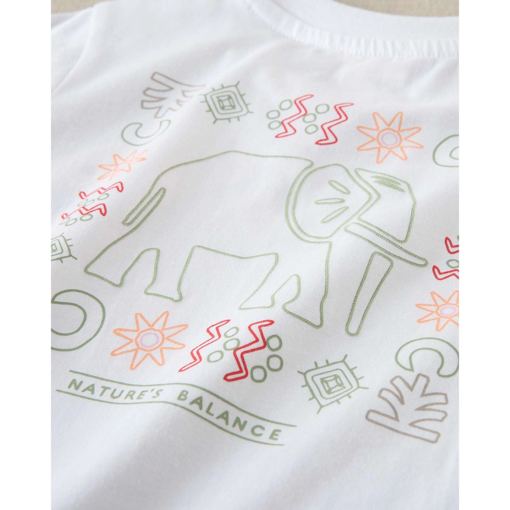 Camiseta de niño blanca con dibujo geométrico con elefante